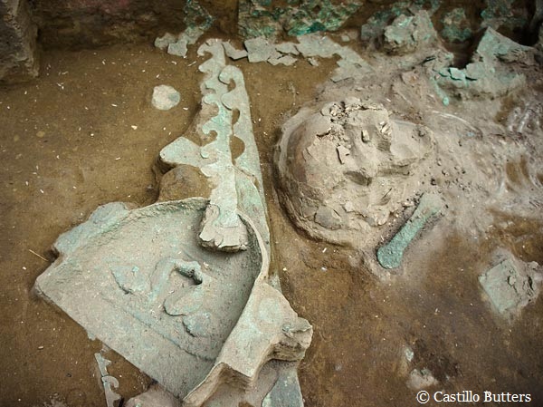 Archaeologists Discover Tomb of Moche Priestess-Queen.